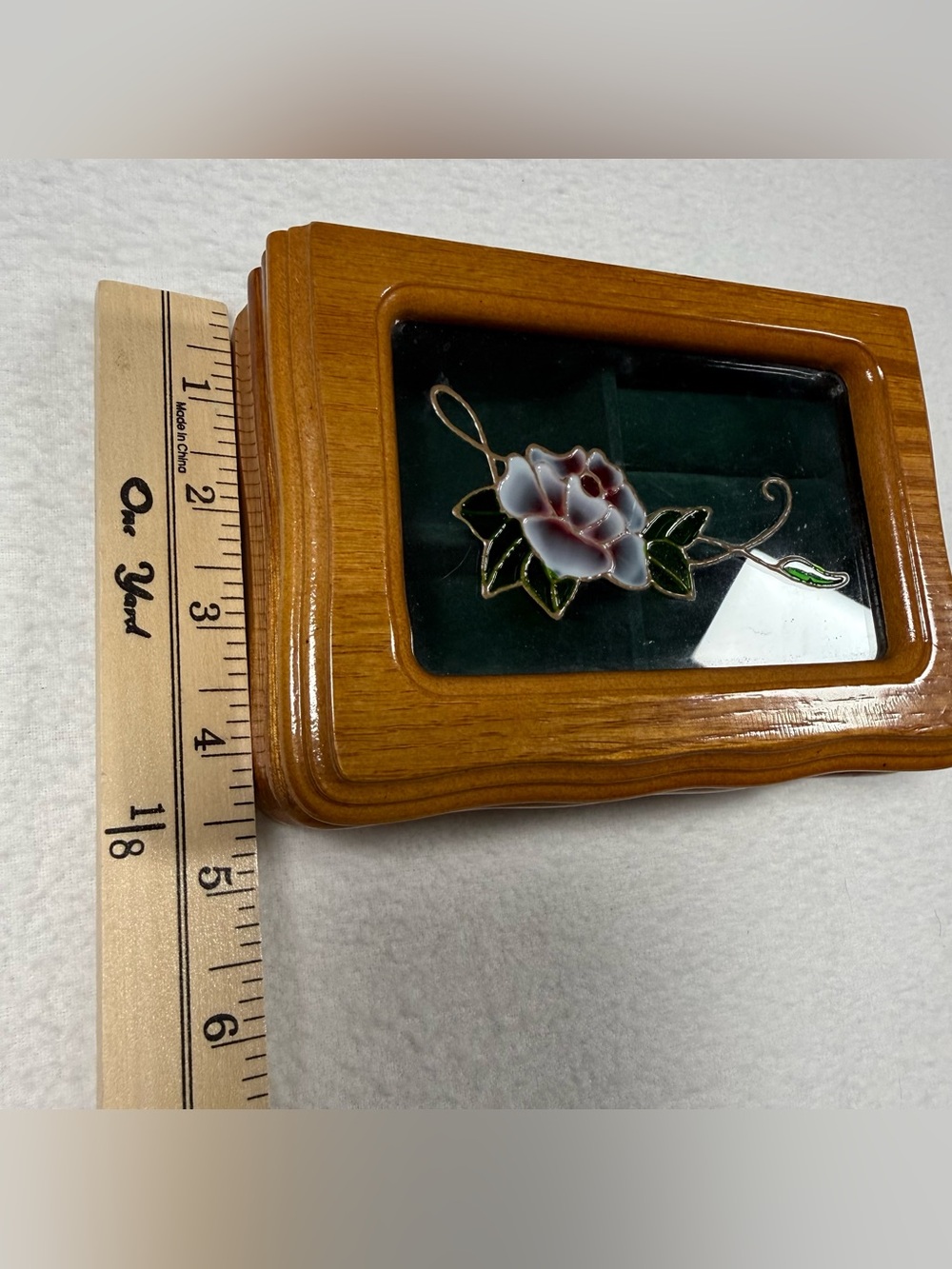 Small vintage Wooden Jewelry Box with Floral Glass Inlay rings feminine minimal - Picture 4 of 4